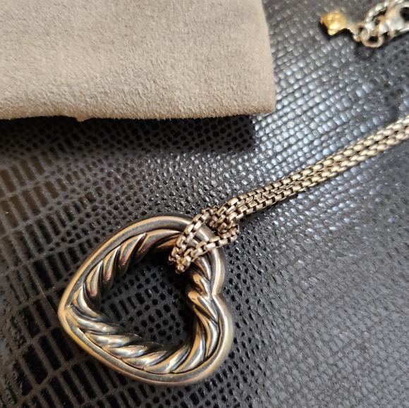 Authentic David Yurman Sterling Silver & 18k Gold Open Heart Cable Necklace - Picture 2 of 9